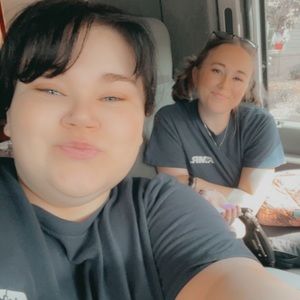 Meet your Posher, Christina